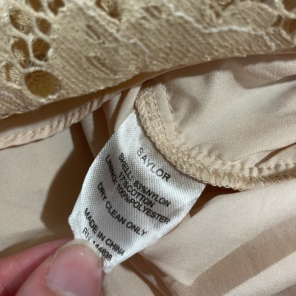 Saylor Ivory Maggy Floral Lace V-Neck Sheath Midi Dress Womens - Picture 10 of 10